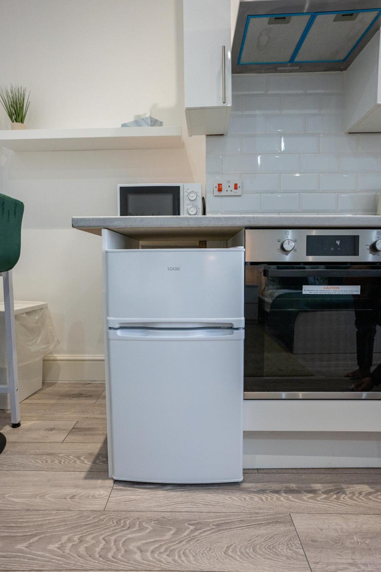 Beautiful Studio Flat In Hackney Next To Overground Station لندن المظهر الخارجي الصورة