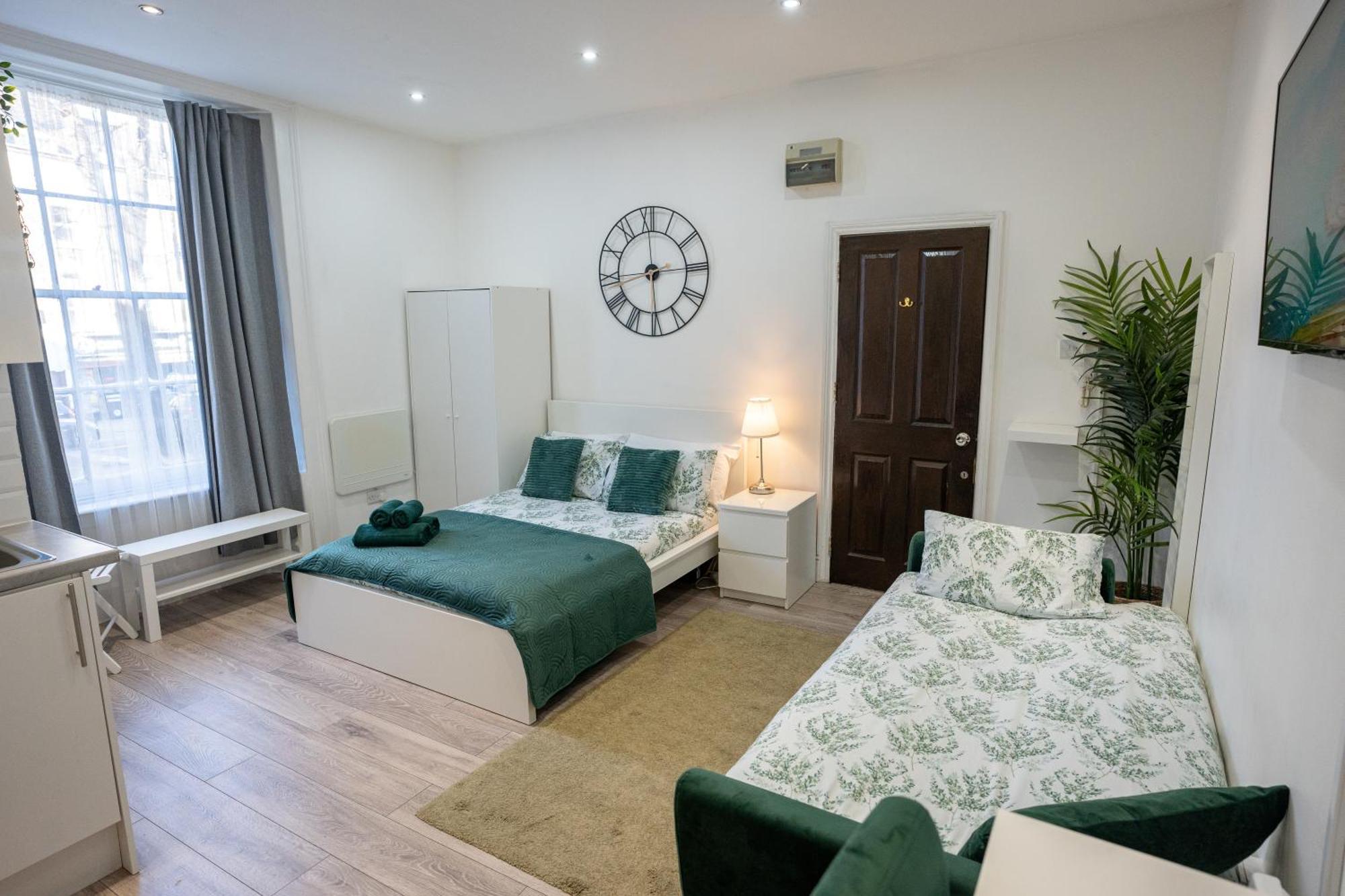 Beautiful Studio Flat In Hackney Next To Overground Station لندن المظهر الخارجي الصورة